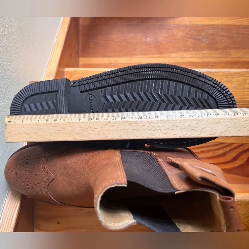 Artisanal handmade leather brogue bow Chelsea boots BNIB - Picture 9 of 11